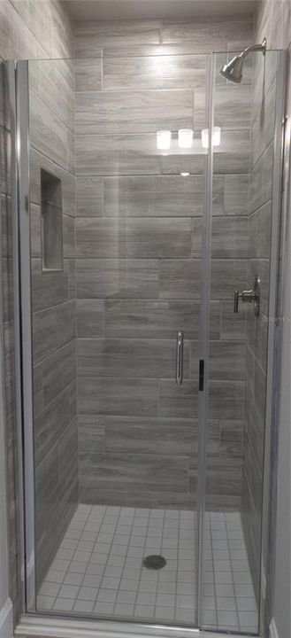 Active With Contract: $311,250 (3 beds, 2 baths, 2010 Square Feet)