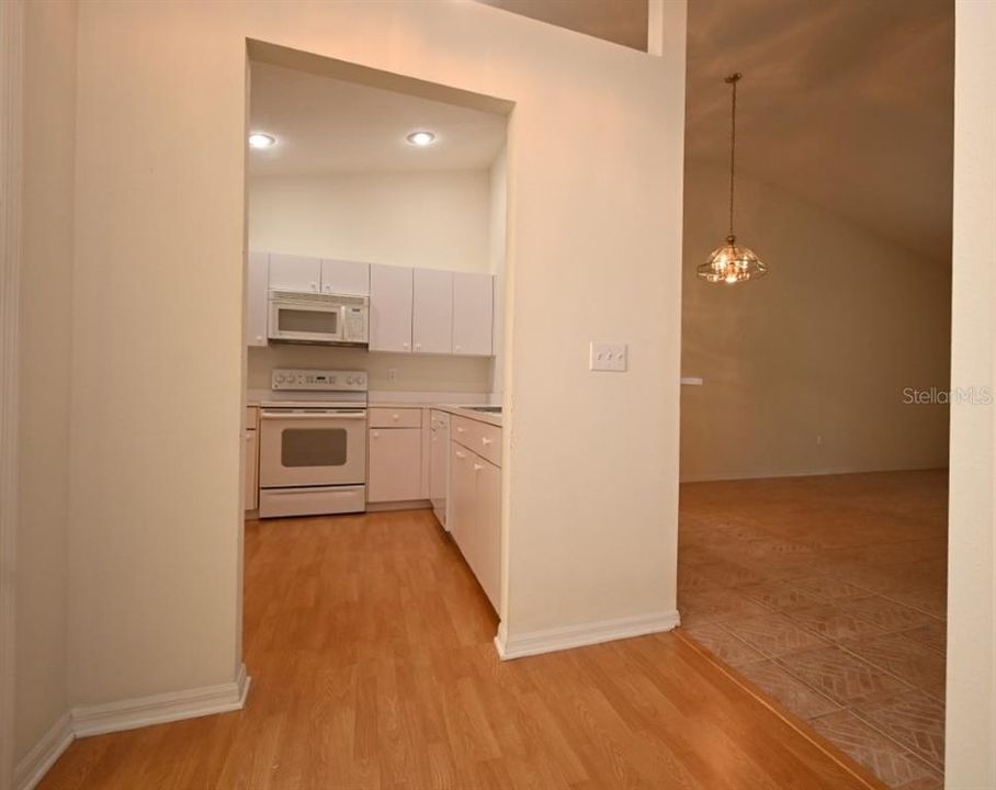 En Venta: $224,900 (2 camas, 2 baños, 1308 Pies cuadrados)