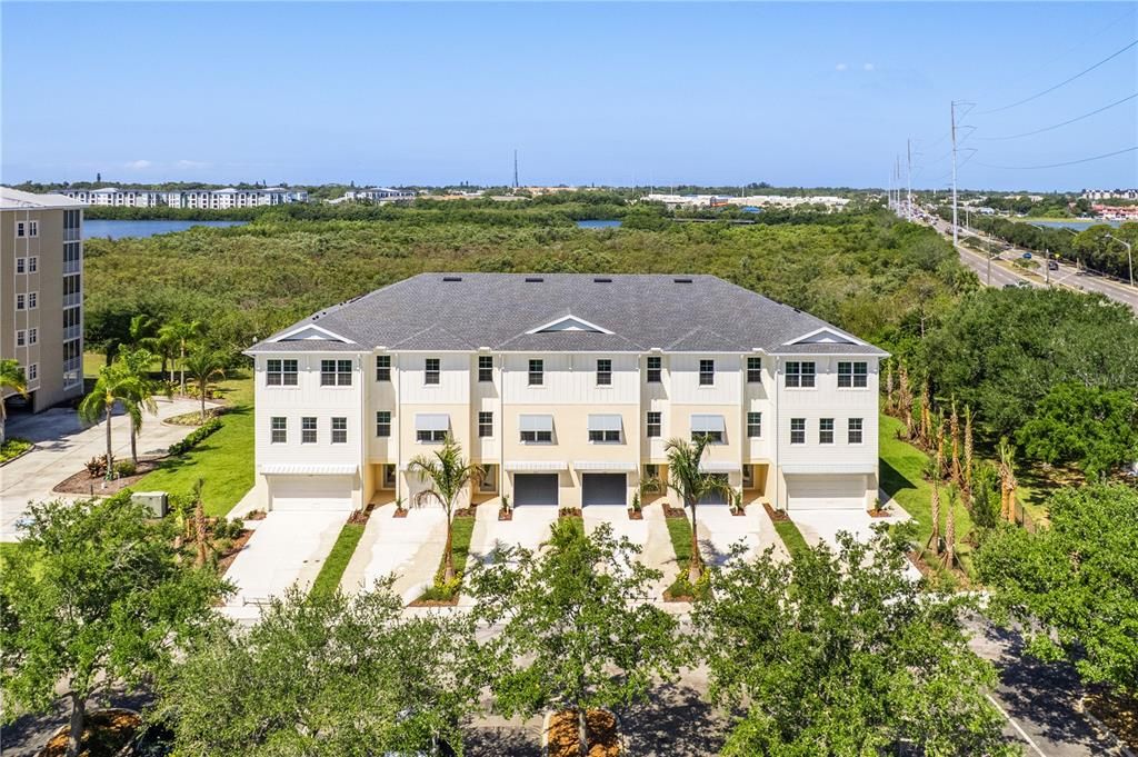 Active With Contract: $649,000 (3 beds, 2 baths, 2467 Square Feet)