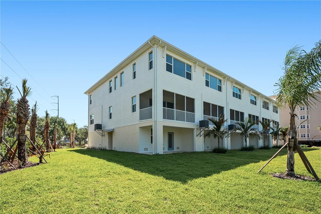 Active With Contract: $649,000 (3 beds, 2 baths, 2467 Square Feet)