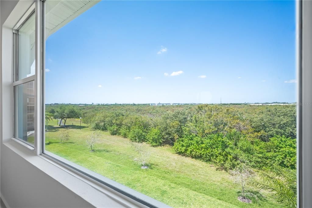 Active With Contract: $649,000 (3 beds, 2 baths, 2467 Square Feet)