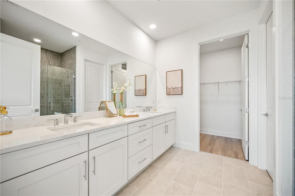 Active With Contract: $649,000 (3 beds, 2 baths, 2467 Square Feet)
