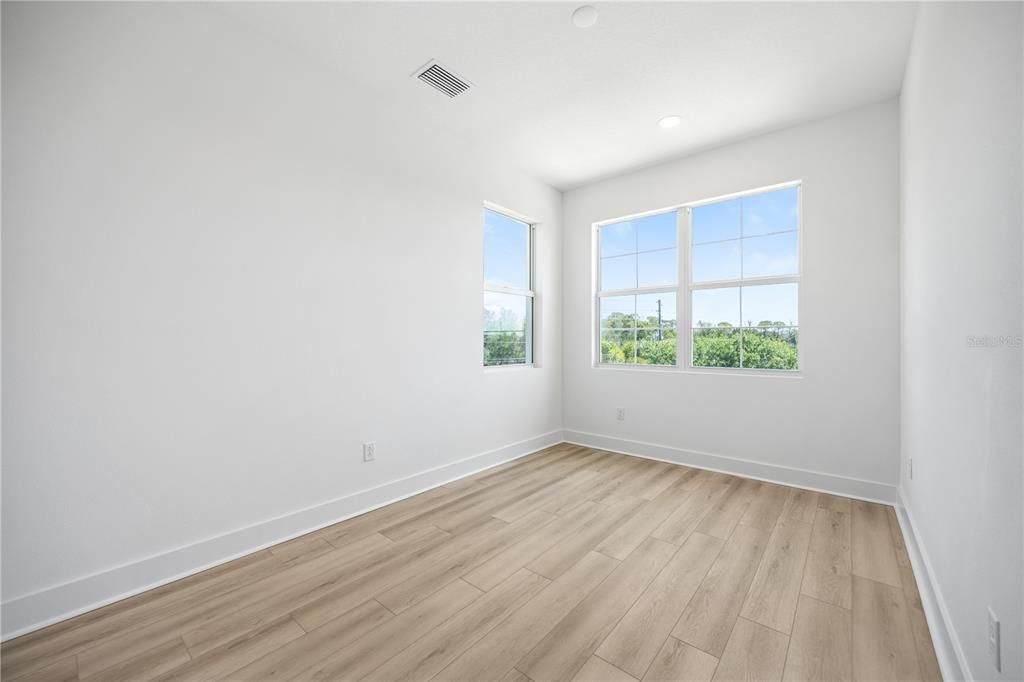 Active With Contract: $649,000 (3 beds, 2 baths, 2467 Square Feet)