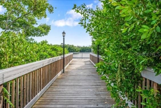 Active With Contract: $649,000 (3 beds, 2 baths, 2467 Square Feet)