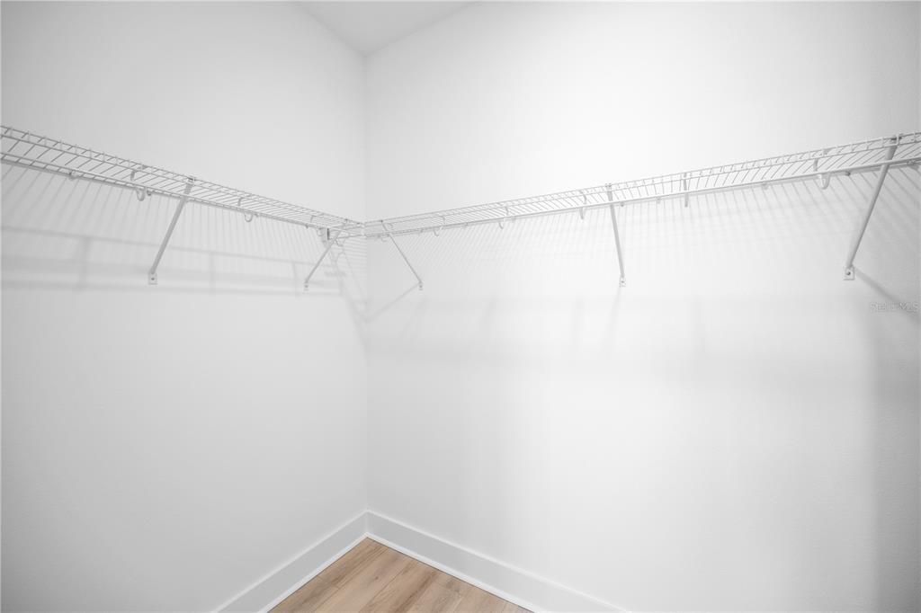 Active With Contract: $649,000 (3 beds, 2 baths, 2467 Square Feet)