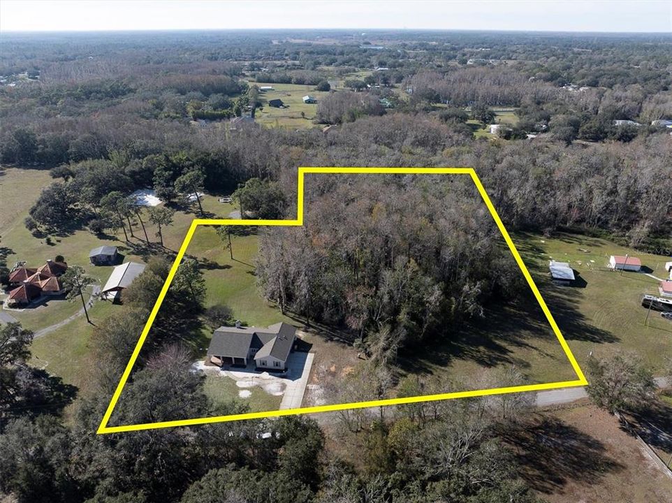 Recently Sold: $765,000 (3 beds, 2 baths, 2100 Square Feet)