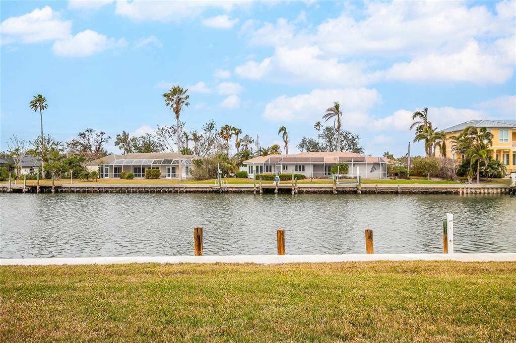 Activo con contrato: $1,499,000 (3 camas, 3 baños, 3229 Pies cuadrados)