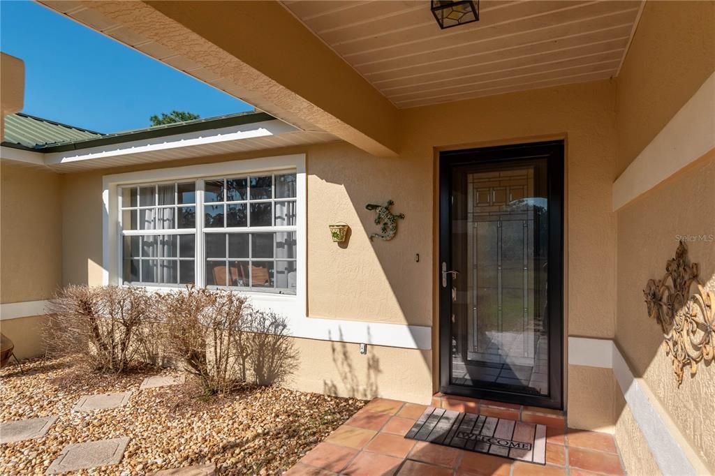 For Sale: $599,000 (3 beds, 2 baths, 1810 Square Feet)