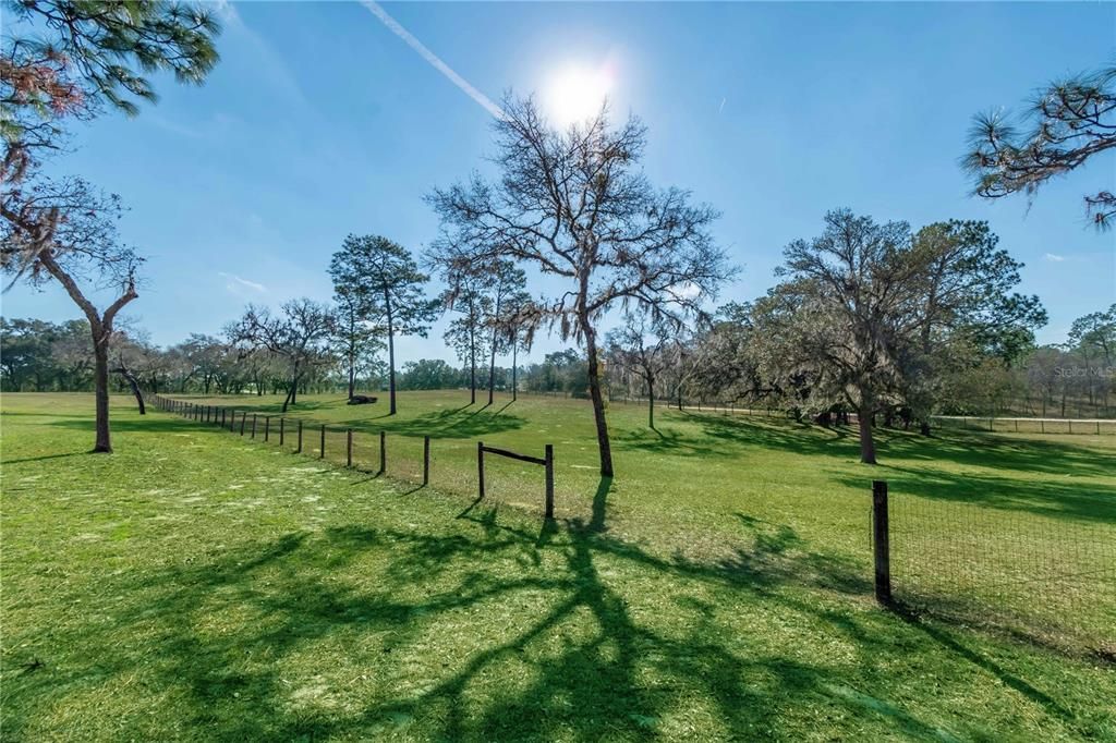 For Sale: $599,000 (3 beds, 2 baths, 1810 Square Feet)