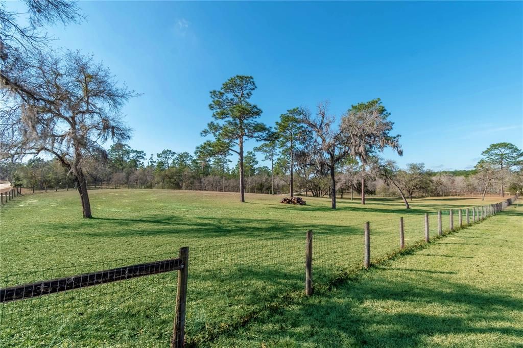 For Sale: $599,000 (3 beds, 2 baths, 1810 Square Feet)