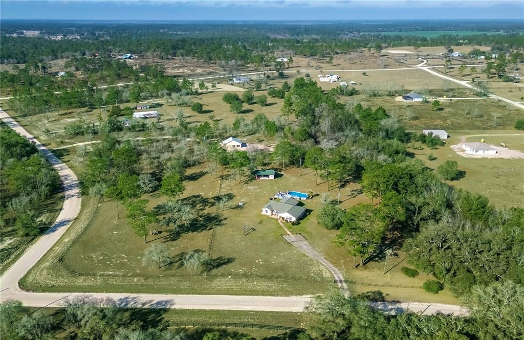 For Sale: $599,000 (3 beds, 2 baths, 1810 Square Feet)