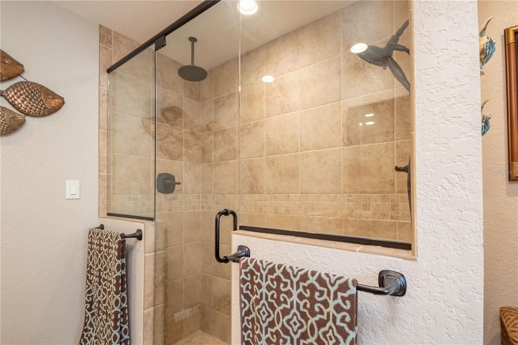 For Sale: $599,000 (3 beds, 2 baths, 1810 Square Feet)