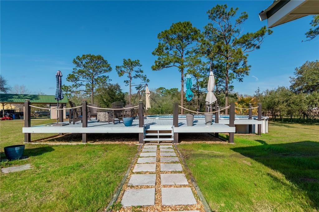 For Sale: $599,000 (3 beds, 2 baths, 1810 Square Feet)