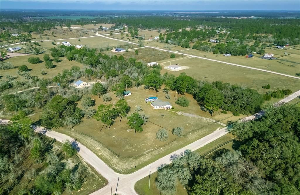 For Sale: $599,000 (3 beds, 2 baths, 1810 Square Feet)