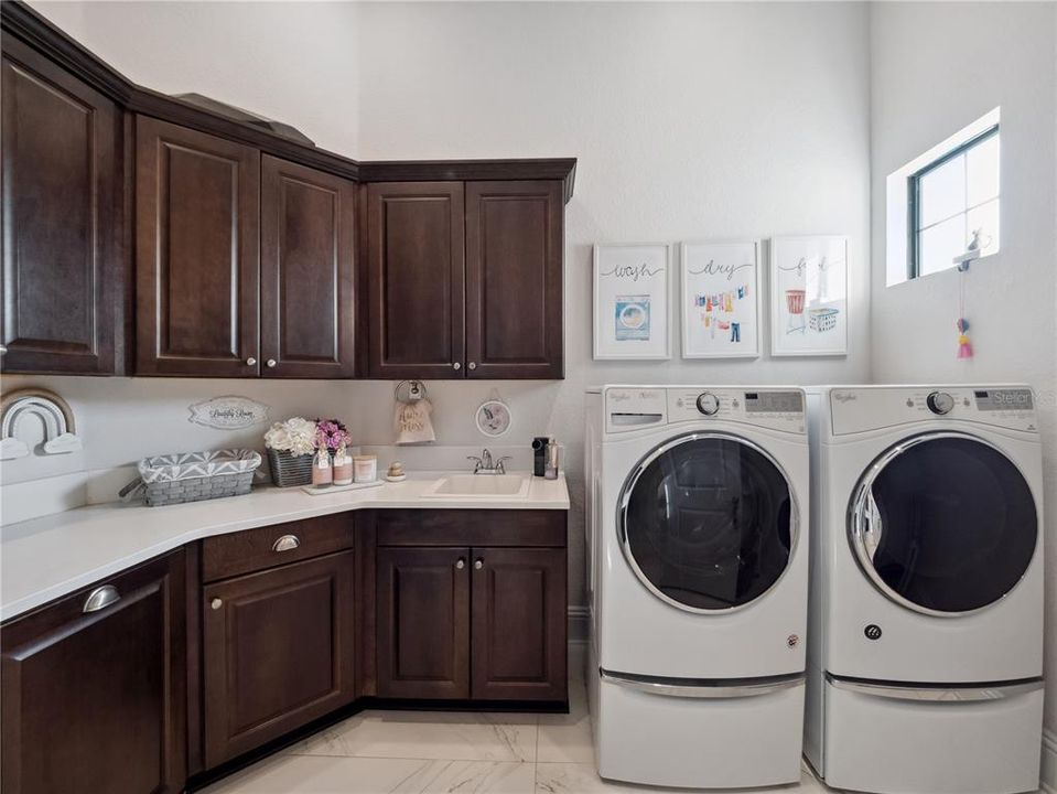 En Venta: $5,000,000 (6 camas, 6 baños, 6855 Pies cuadrados)