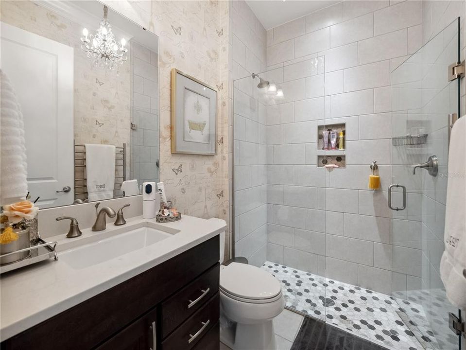 En Venta: $5,000,000 (6 camas, 6 baños, 6855 Pies cuadrados)