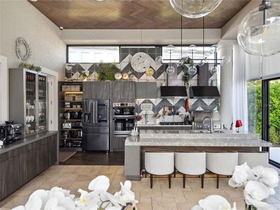 En Venta: $5,000,000 (6 camas, 6 baños, 6855 Pies cuadrados)