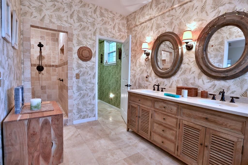 待售: $2,789,000 (4 贝兹, 4 浴室, 2724 平方英尺)