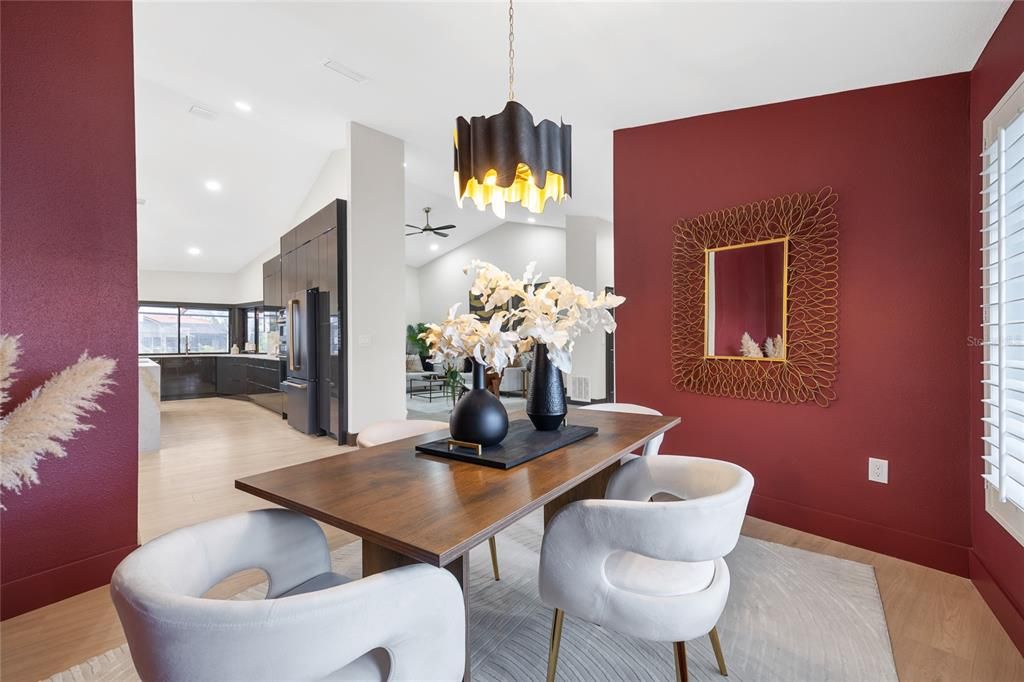 На продажу: $1,325,000 (4 спален, 2 ванн, 3023 Квадратных фут)