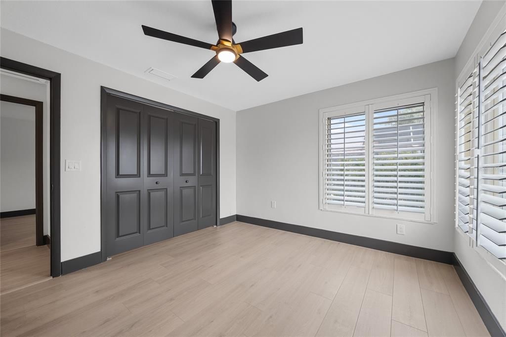 На продажу: $1,325,000 (4 спален, 2 ванн, 3023 Квадратных фут)