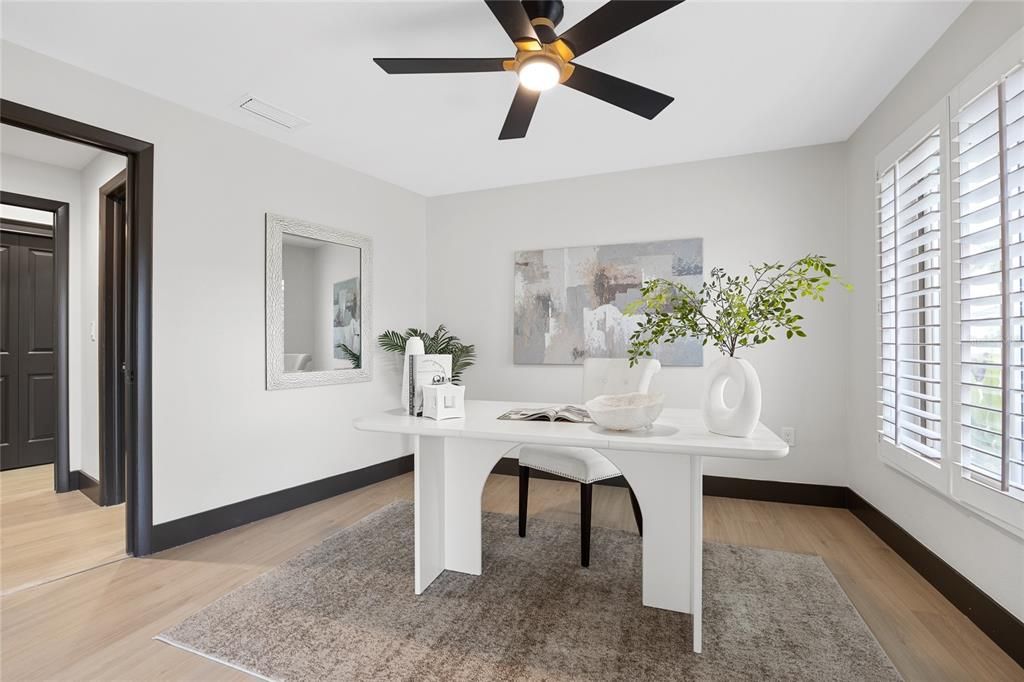 На продажу: $1,325,000 (4 спален, 2 ванн, 3023 Квадратных фут)