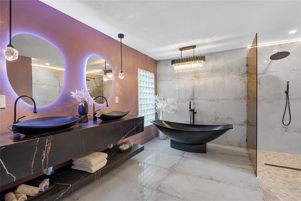 На продажу: $1,325,000 (4 спален, 2 ванн, 3023 Квадратных фут)