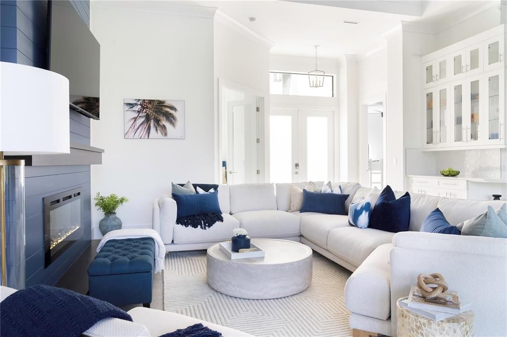 For Rent: $35,000 (5 beds, 3 baths, 2250 Square Feet)