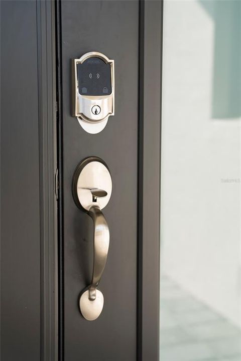 For Rent: $35,000 (5 beds, 3 baths, 2250 Square Feet)