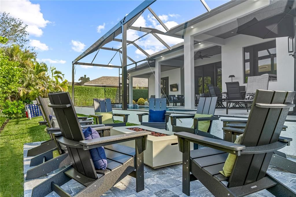 For Rent: $35,000 (5 beds, 3 baths, 2250 Square Feet)