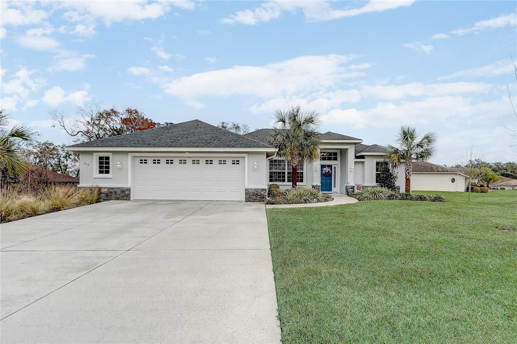 Vendido Recientemente: $449,000 (3 camas, 2 baños, 1816 Pies cuadrados)
