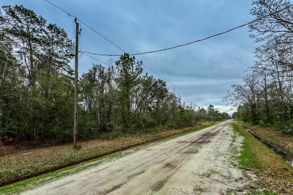 En Venta: $31,000 (1.14 acres)