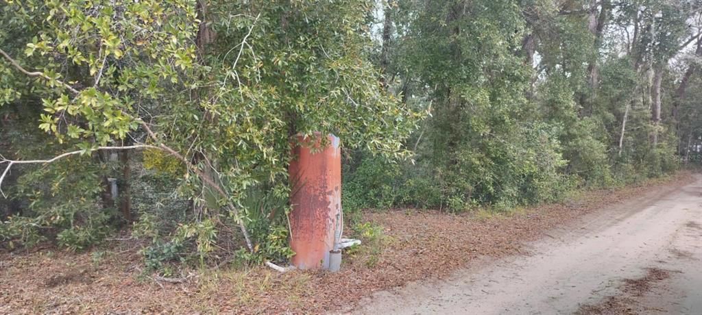 待售: $25,000 (0.48 acres)