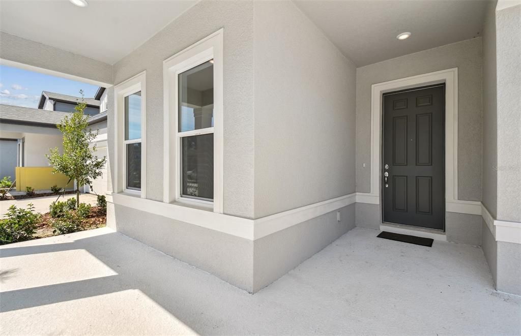 合同活跃: $565,470 (5 贝兹, 4 浴室, 3575 平方英尺)