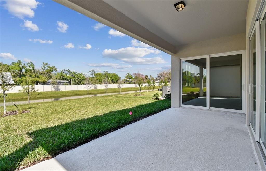 合同活跃: $565,470 (5 贝兹, 4 浴室, 3575 平方英尺)