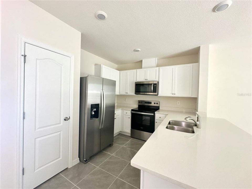 En Renta: $1,900 (3 camas, 2 baños, 1464 Pies cuadrados)