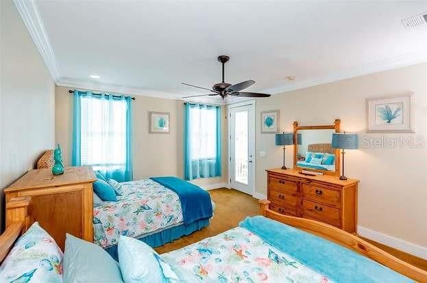 En Venta: $649,900 (4 camas, 3 baños, 2729 Pies cuadrados)