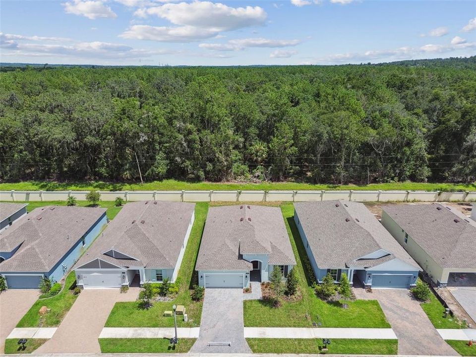 Под контрактом: $334,900 (2 спален, 2 ванн, 1698 Квадратных фут)