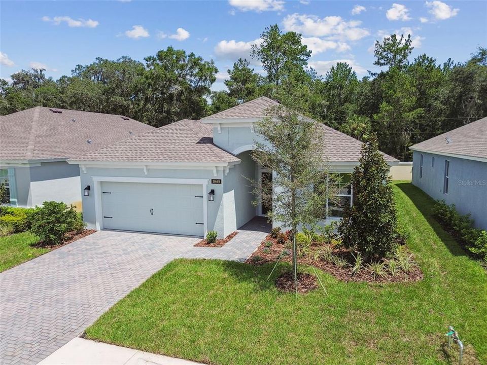 Под контрактом: $334,900 (2 спален, 2 ванн, 1698 Квадратных фут)