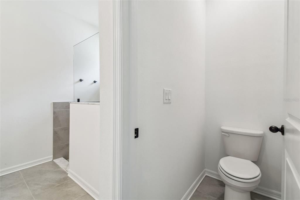 Под контрактом: $334,900 (2 спален, 2 ванн, 1698 Квадратных фут)