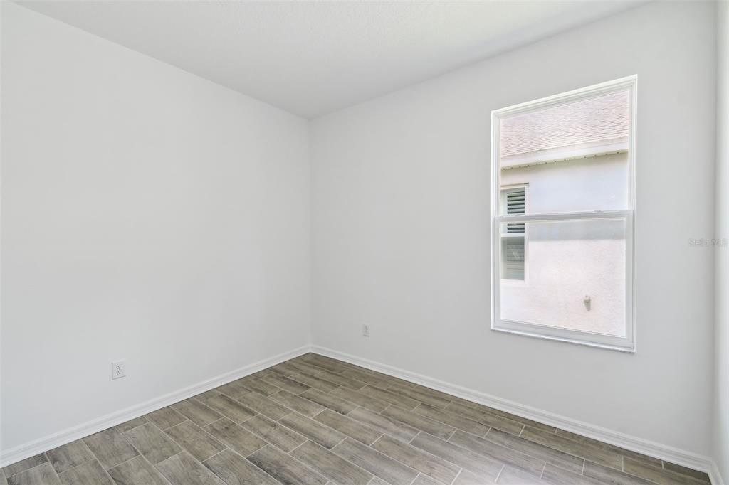 Под контрактом: $334,900 (2 спален, 2 ванн, 1698 Квадратных фут)