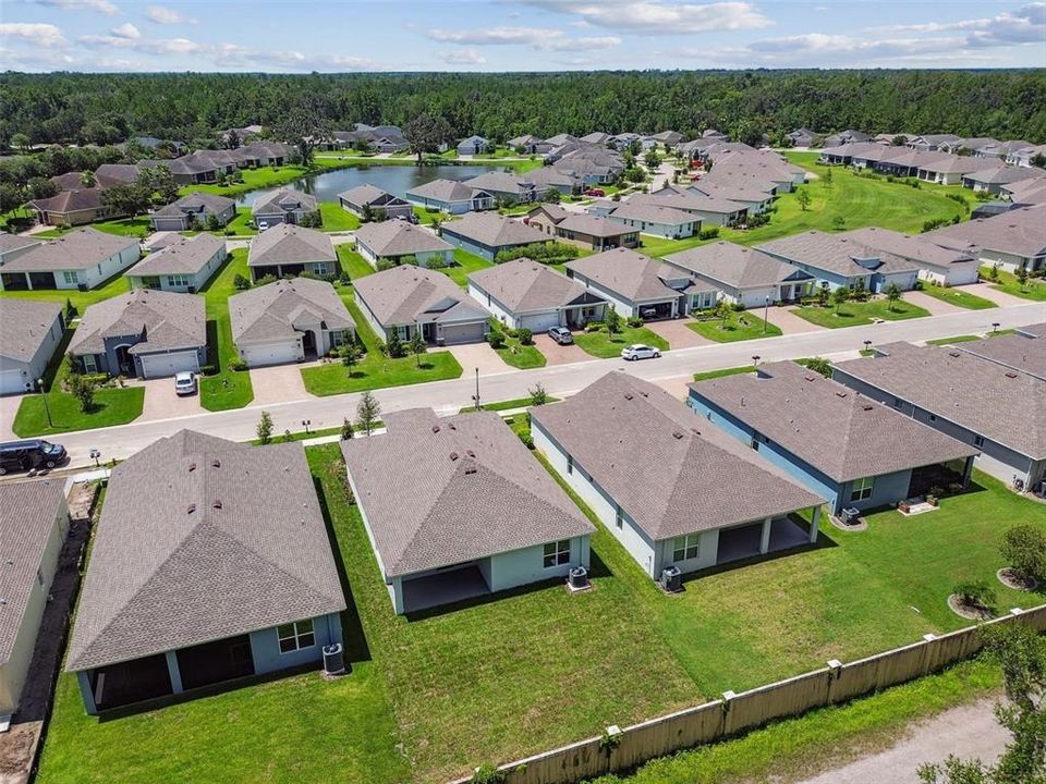 Под контрактом: $334,900 (2 спален, 2 ванн, 1698 Квадратных фут)