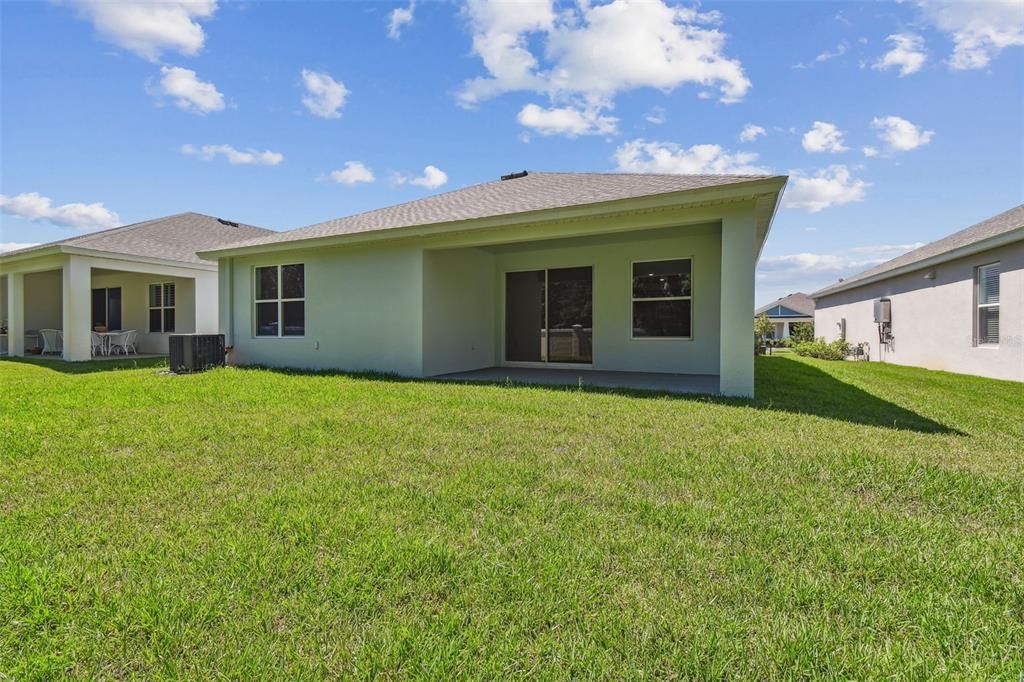 Под контрактом: $334,900 (2 спален, 2 ванн, 1698 Квадратных фут)