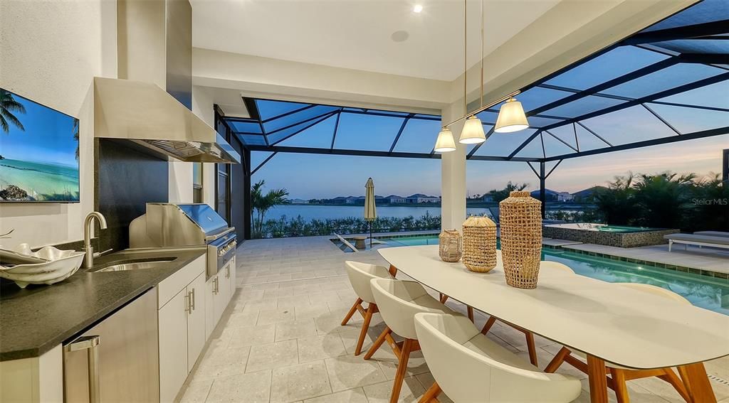 Под контрактом: $3,250,000 (3 спален, 4 ванн, 3474 Квадратных фут)