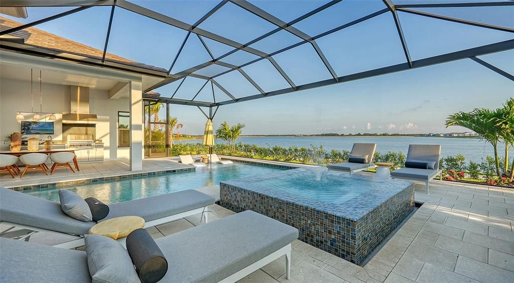 Под контрактом: $3,250,000 (3 спален, 4 ванн, 3474 Квадратных фут)