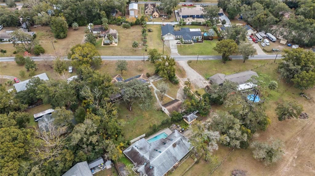 Под контрактом: $425,000 (4 спален, 3 ванн, 2801 Квадратных фут)