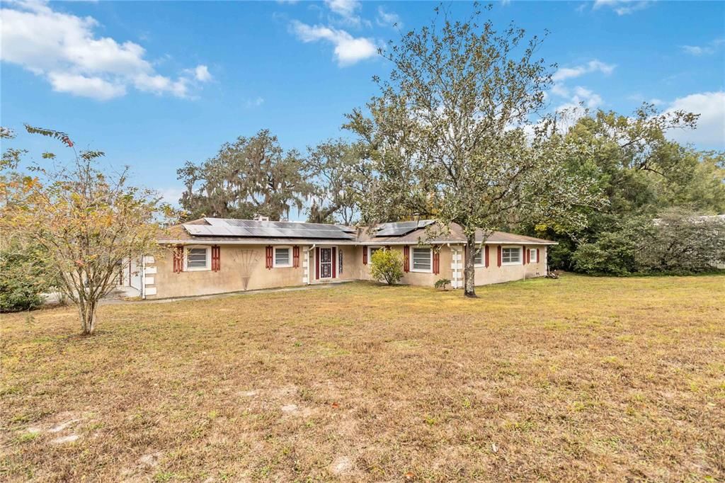 Под контрактом: $425,000 (4 спален, 3 ванн, 2801 Квадратных фут)