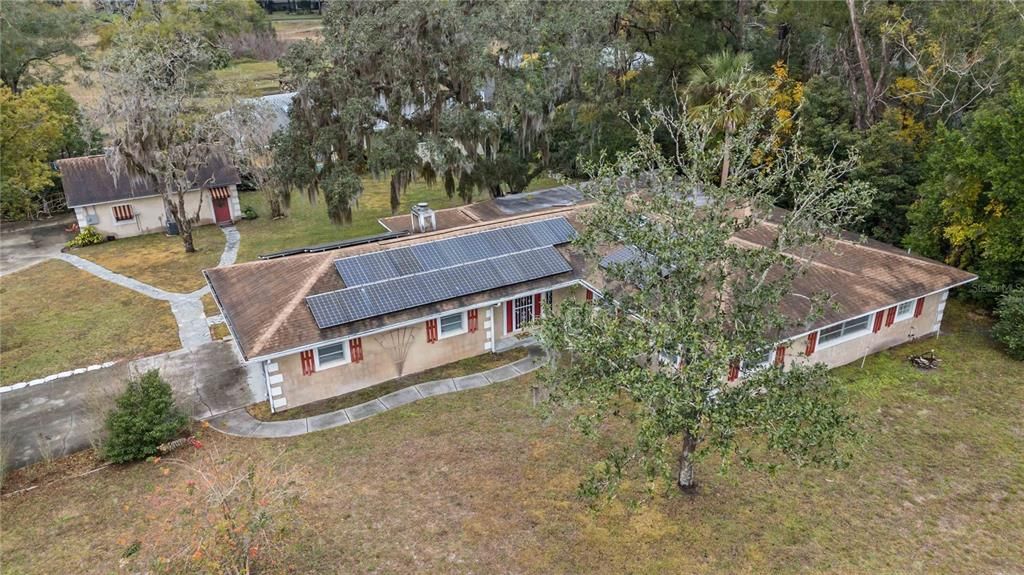 Под контрактом: $425,000 (4 спален, 3 ванн, 2801 Квадратных фут)