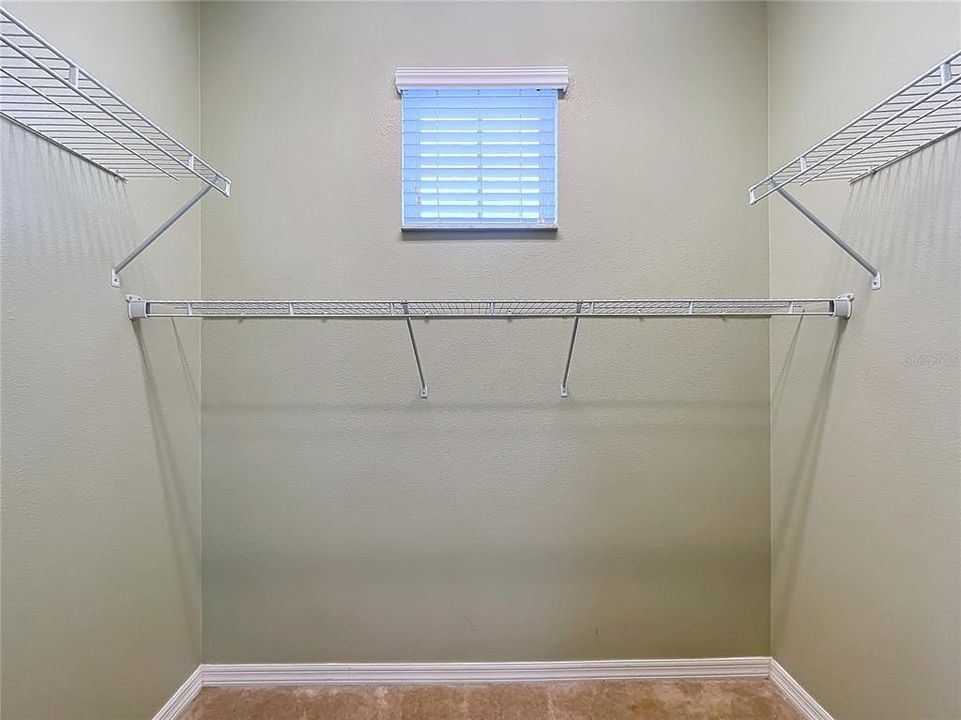 待售: $1,100,000 (9 贝兹, 7 浴室, 4594 平方英尺)