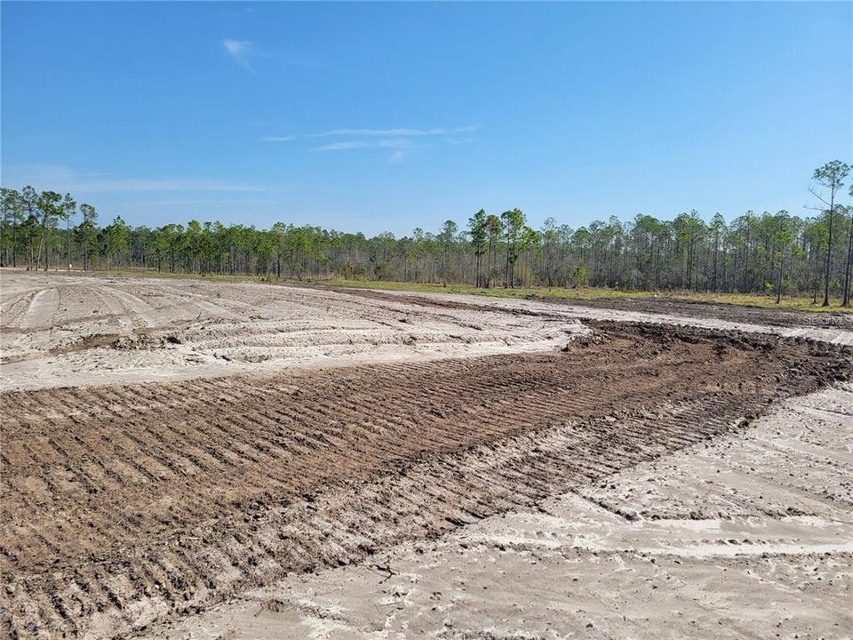 待售: $315,000 (25.92 acres)