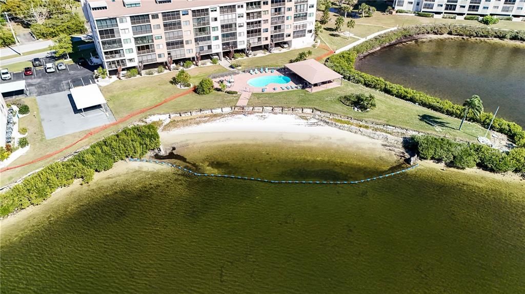 En Venta: $279,900 (2 camas, 2 baños, 1103 Pies cuadrados)